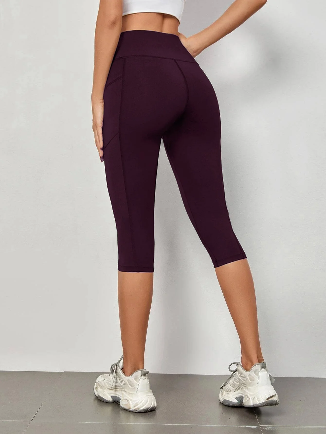 Sport Leggings Bermuda With Pocket – Eggplant