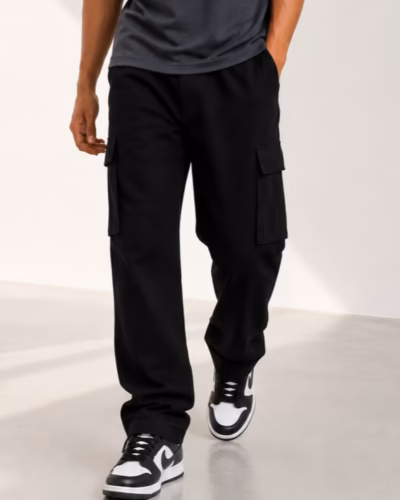 Relaxed Fit Cargo Pants – Lightweight – Black