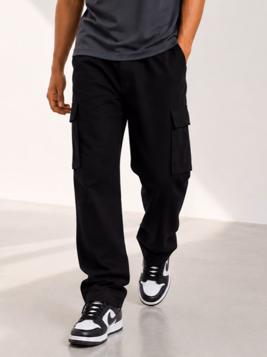 Relaxed Fit Cargo Pants – Lightweight – Black